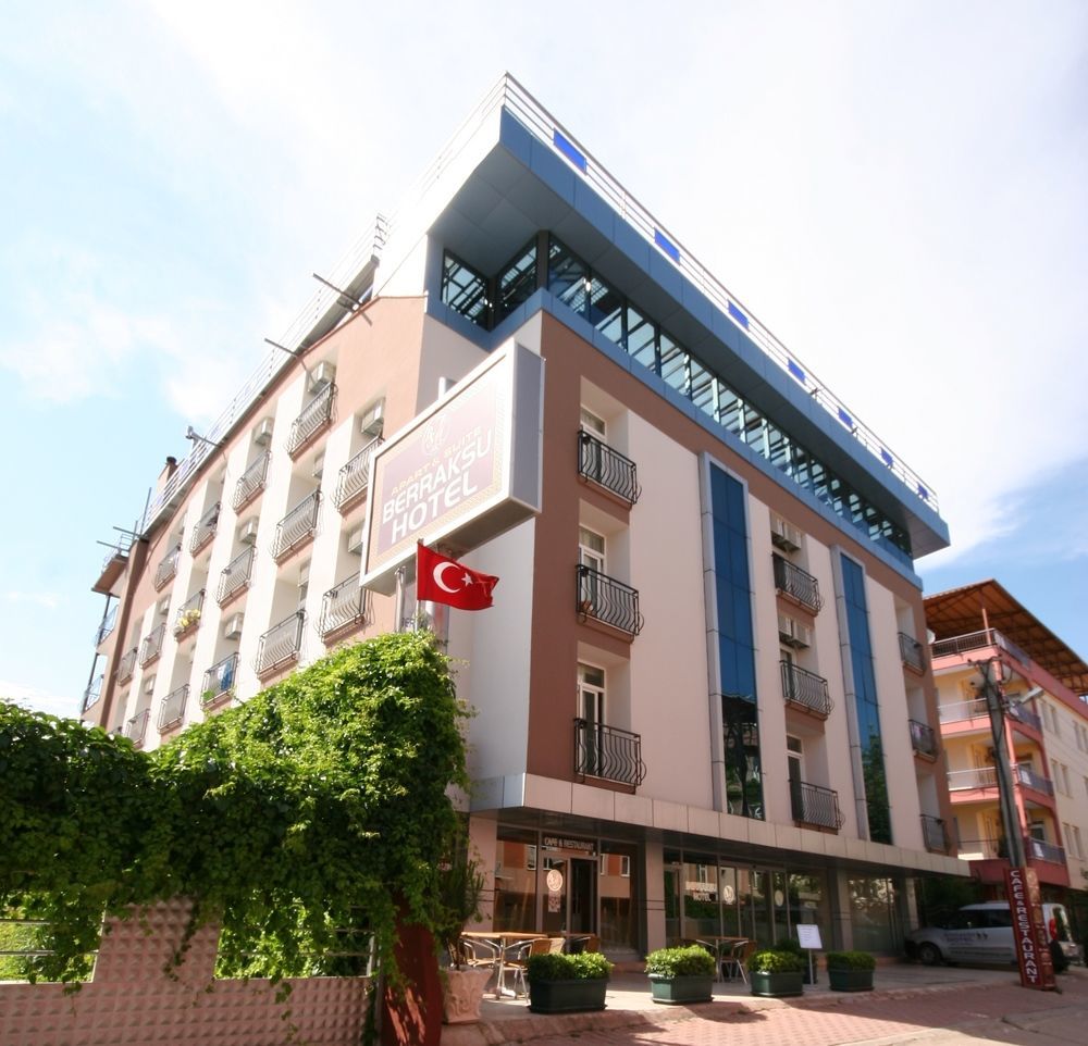 Berrak Su Hotel Antalya Ngoại thất bức ảnh