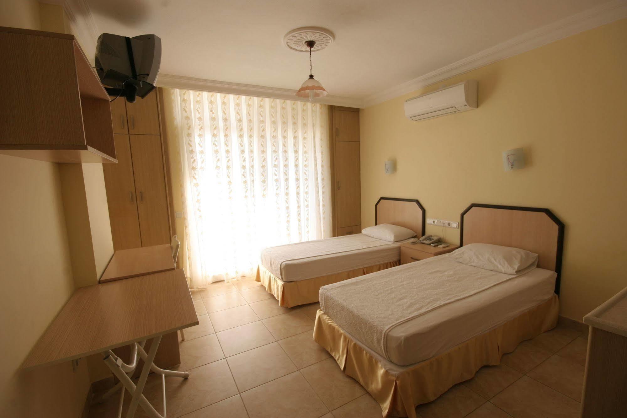 Berrak Su Hotel Antalya Ngoại thất bức ảnh