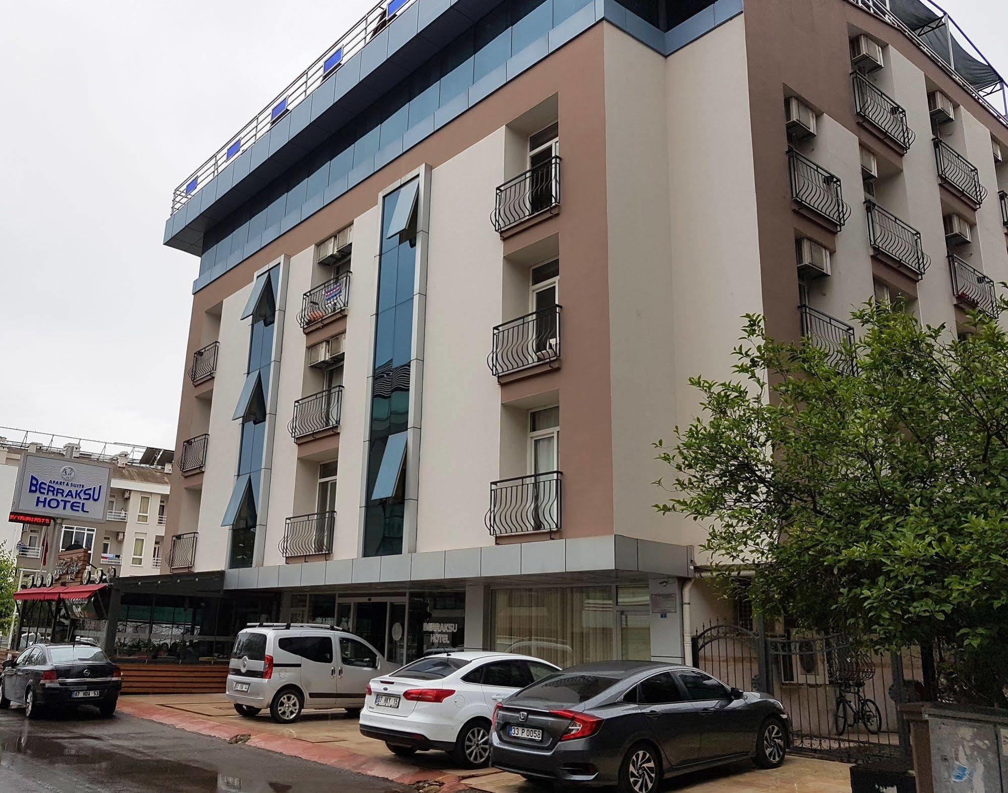 Berrak Su Hotel Antalya Ngoại thất bức ảnh